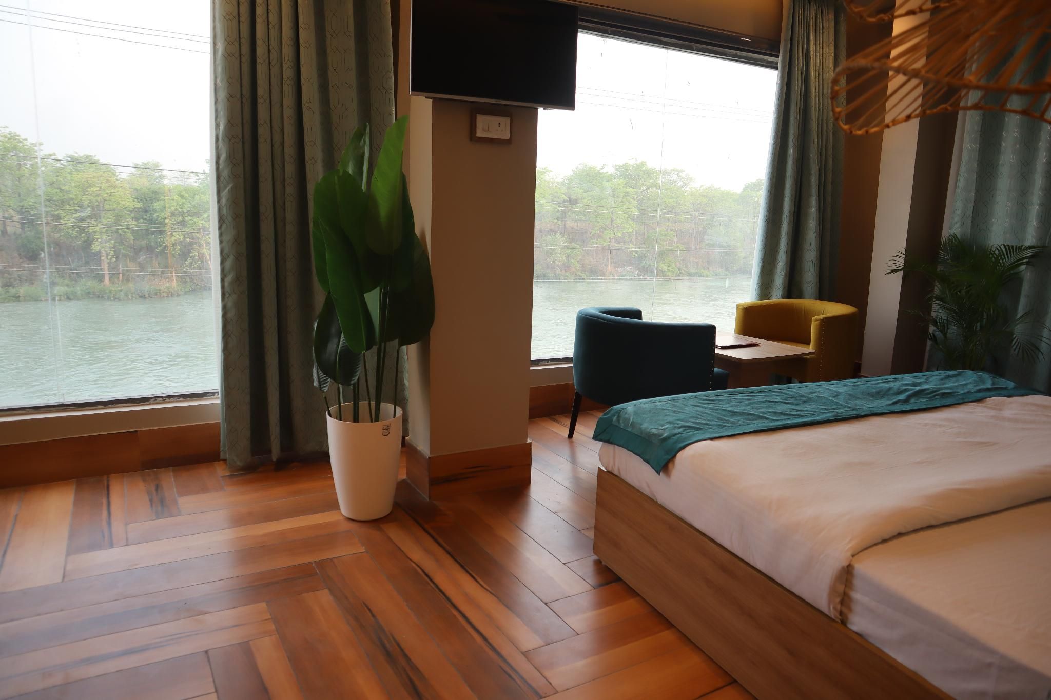 Superior Room with Garden View