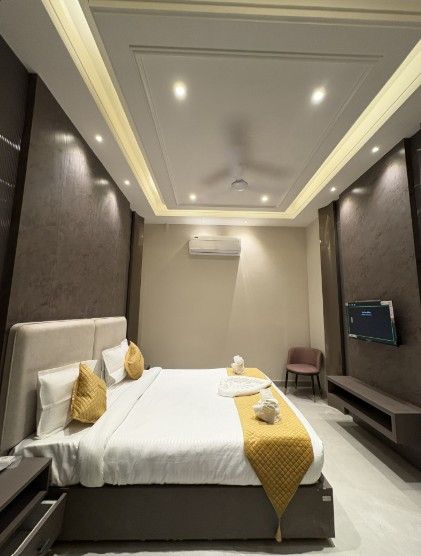 Hotel Grand Plazzo Standard Room 3