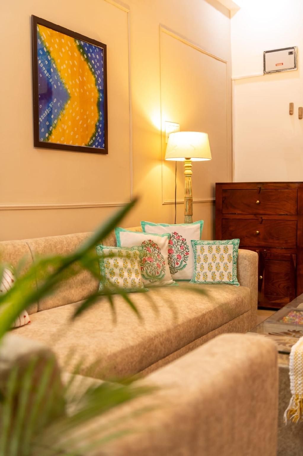 A Private 3BHK Flat : Heritage-themed Royal Stay