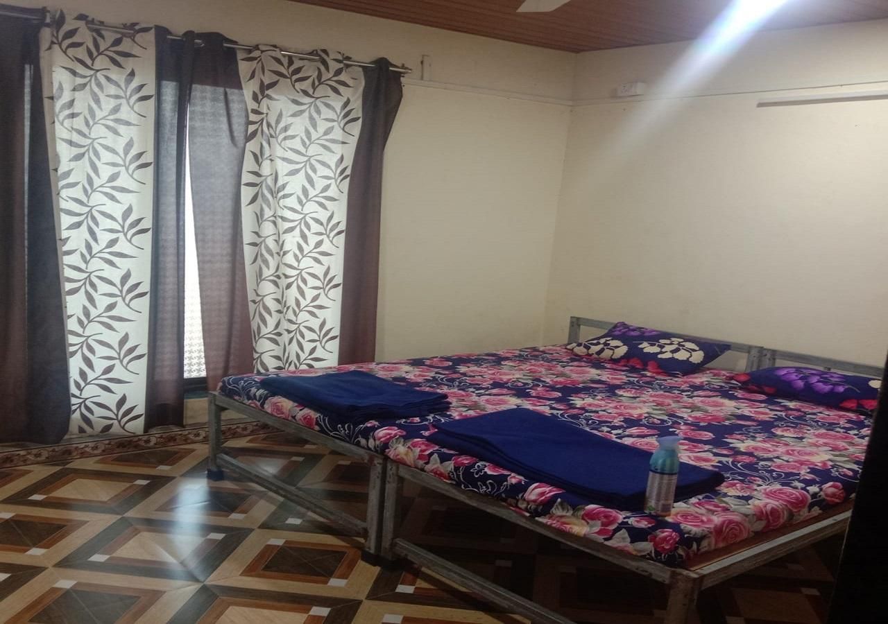 Couple Room