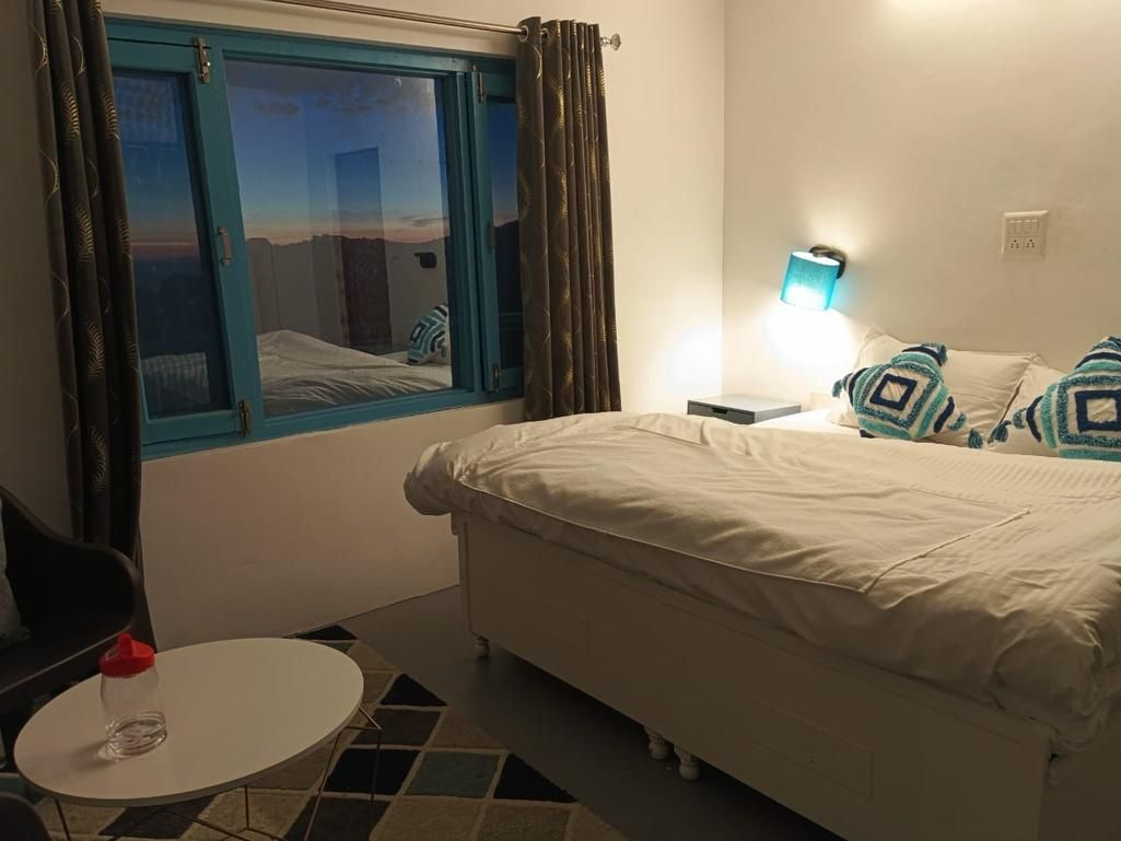 Double Room with Mountain View