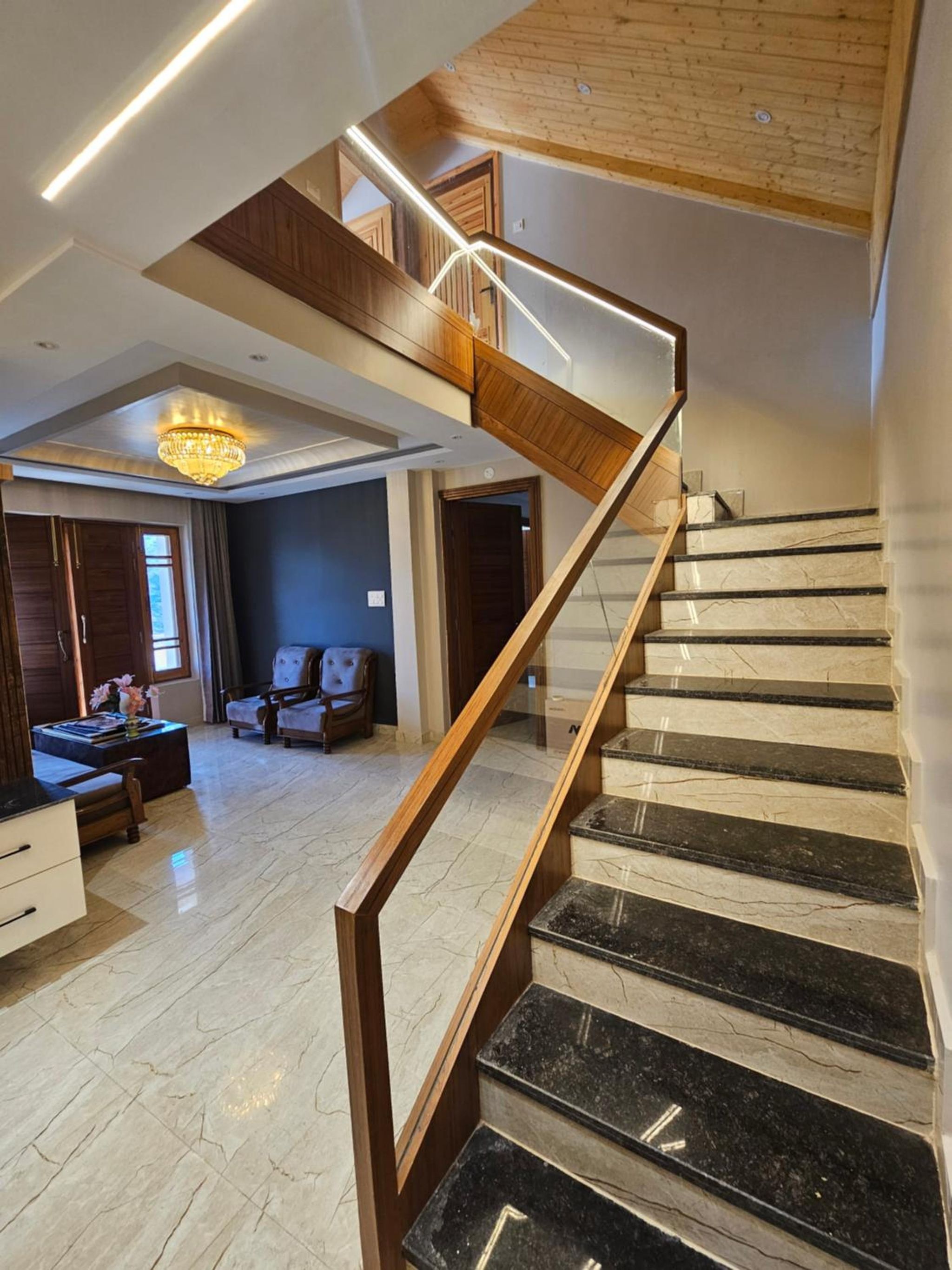 The Fairytale Luxury - Villa In Dalhousie