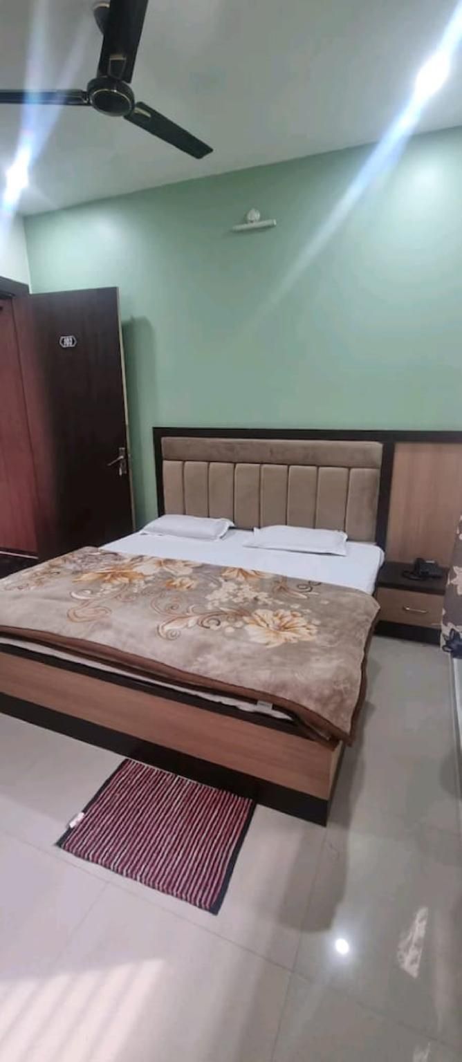 1ec9e63bf73a9ffb099b89c1a157d927_WGblhw