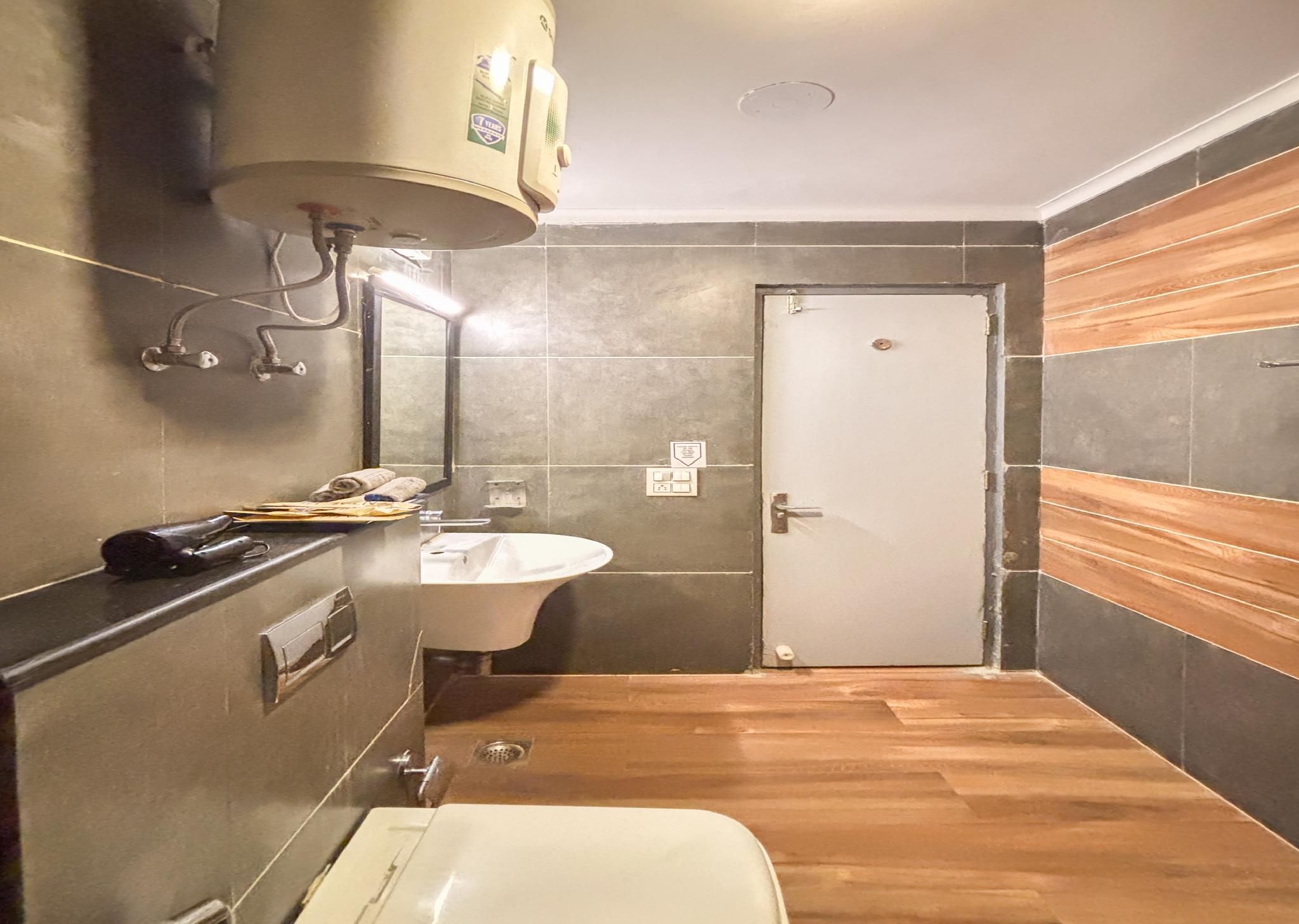 Housr Sector 49 Gurgaon Near Spaze IT  Studio Room 3