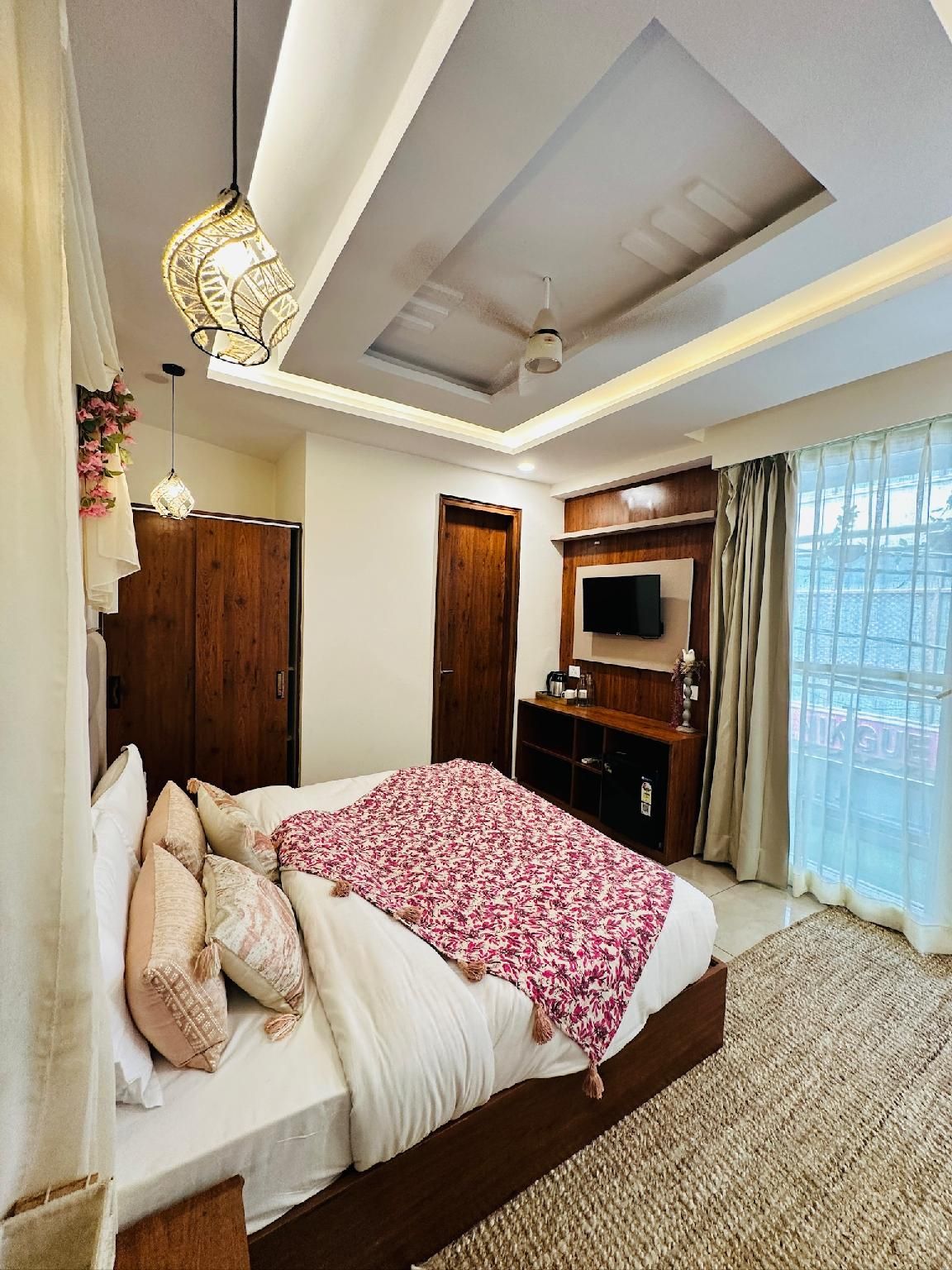 Deluxe Double Room with Balcony
