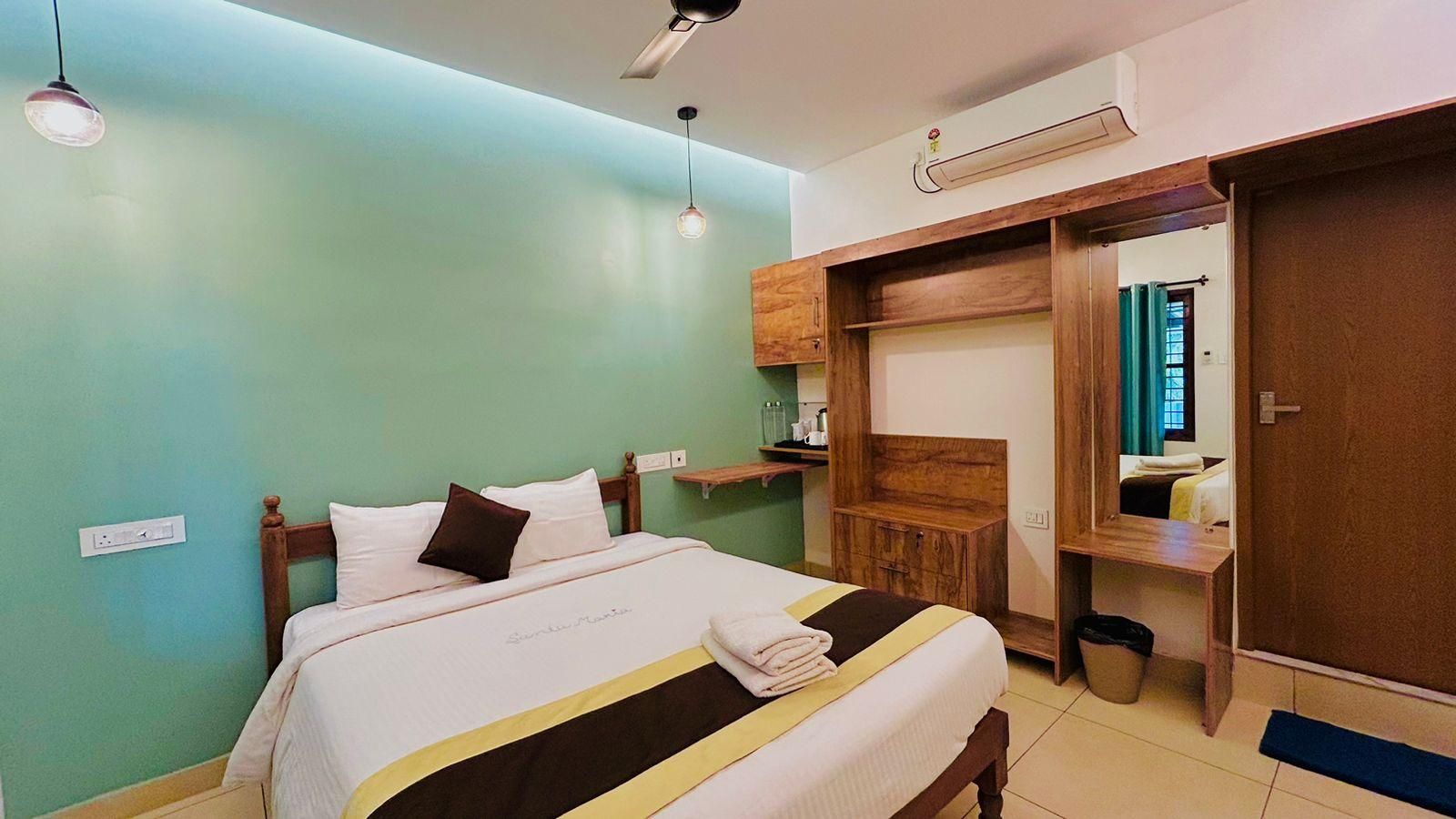 Santa Maria - An Airport Boutique by the Sea Deluxe Double or Twin 2