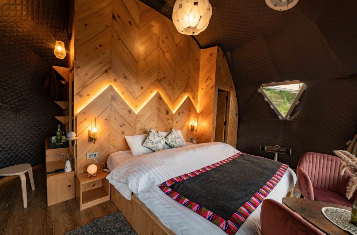 Mountain Grand Deluxe Room