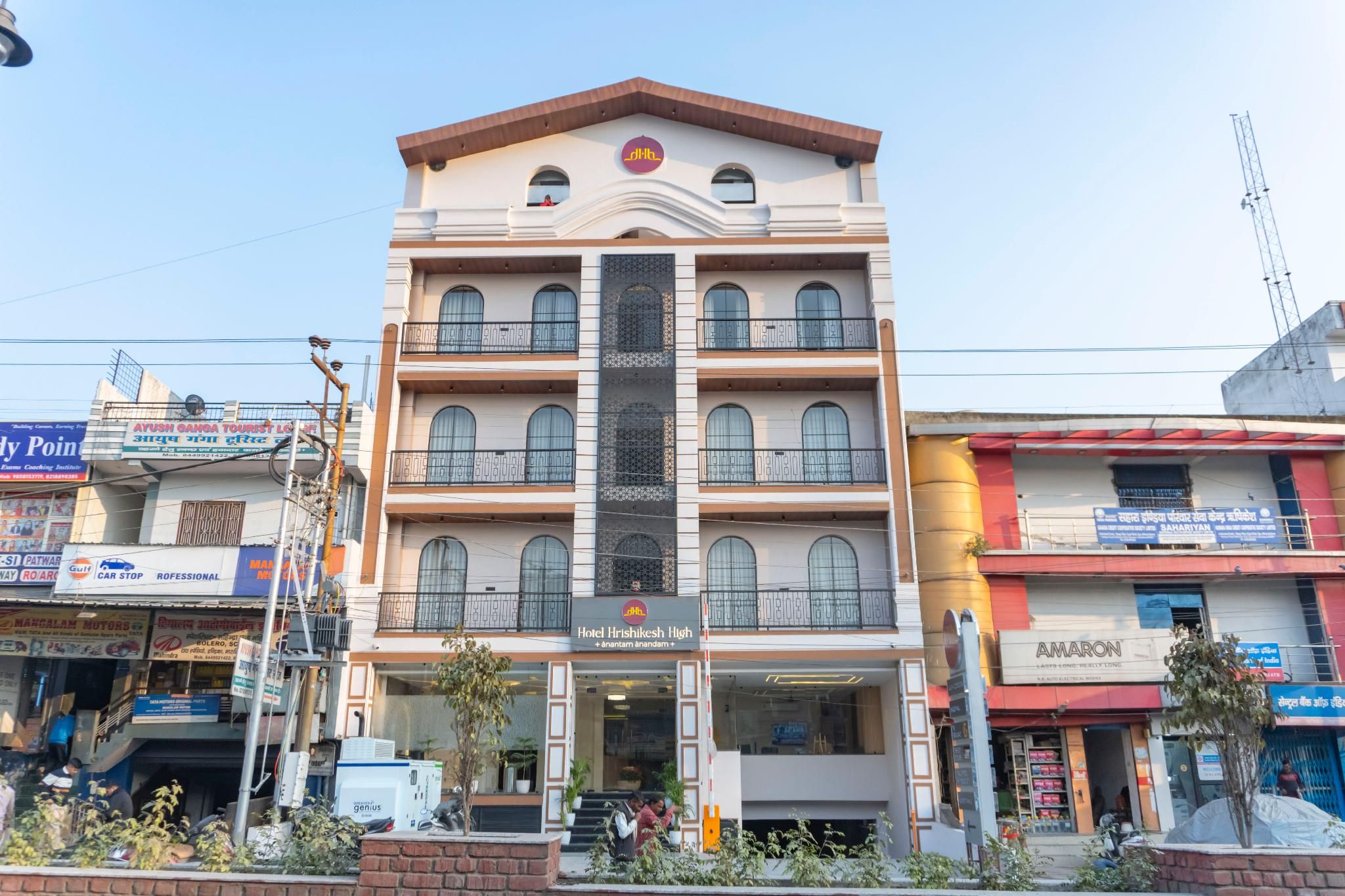 HOTEL HRISHIKESH HIGH