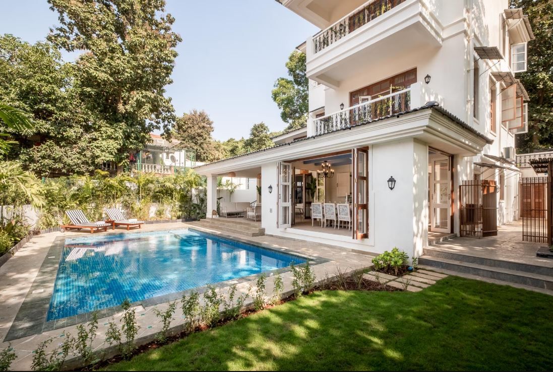 LohonoStays Villa Athena