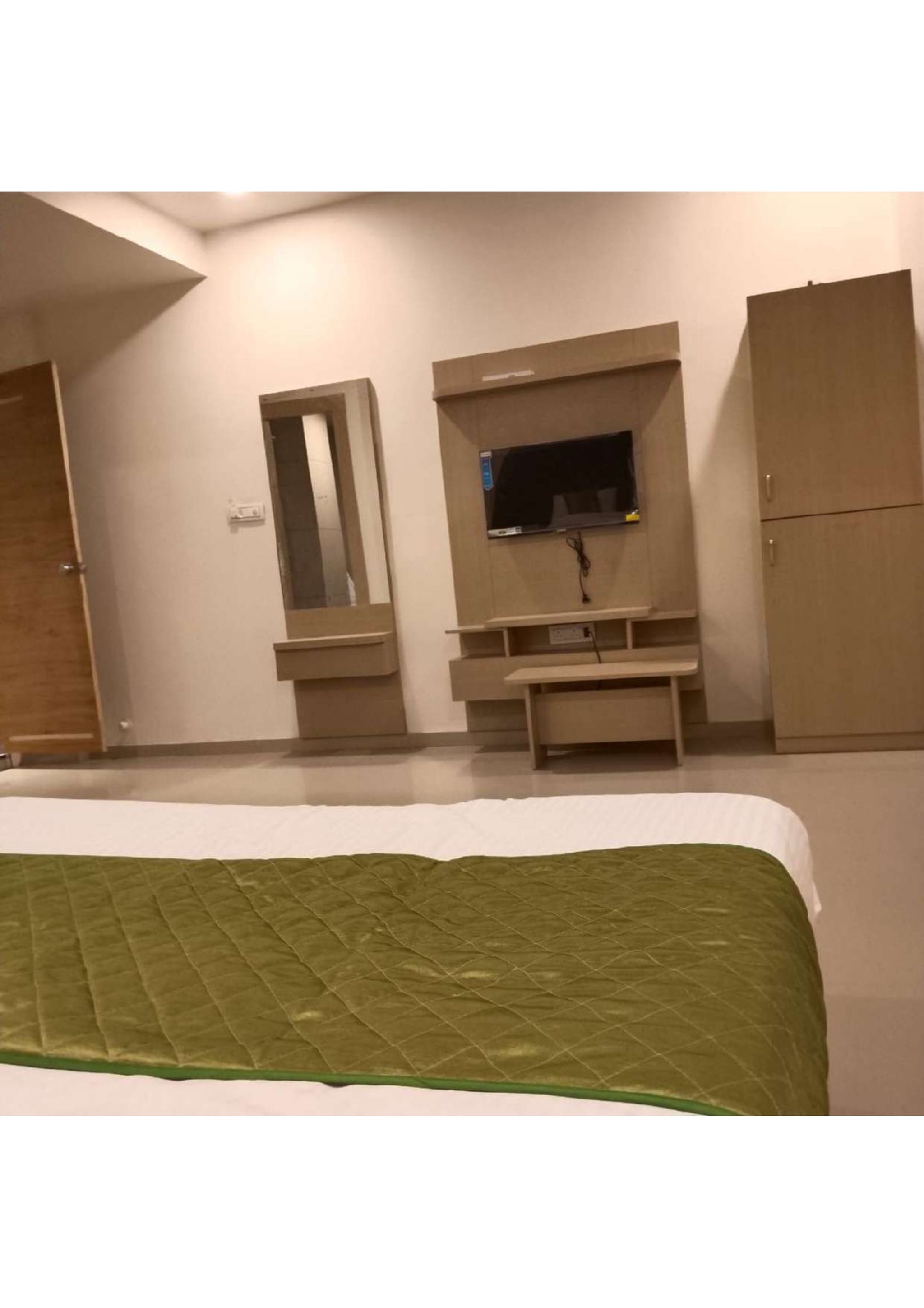 Hotel Krishna Park