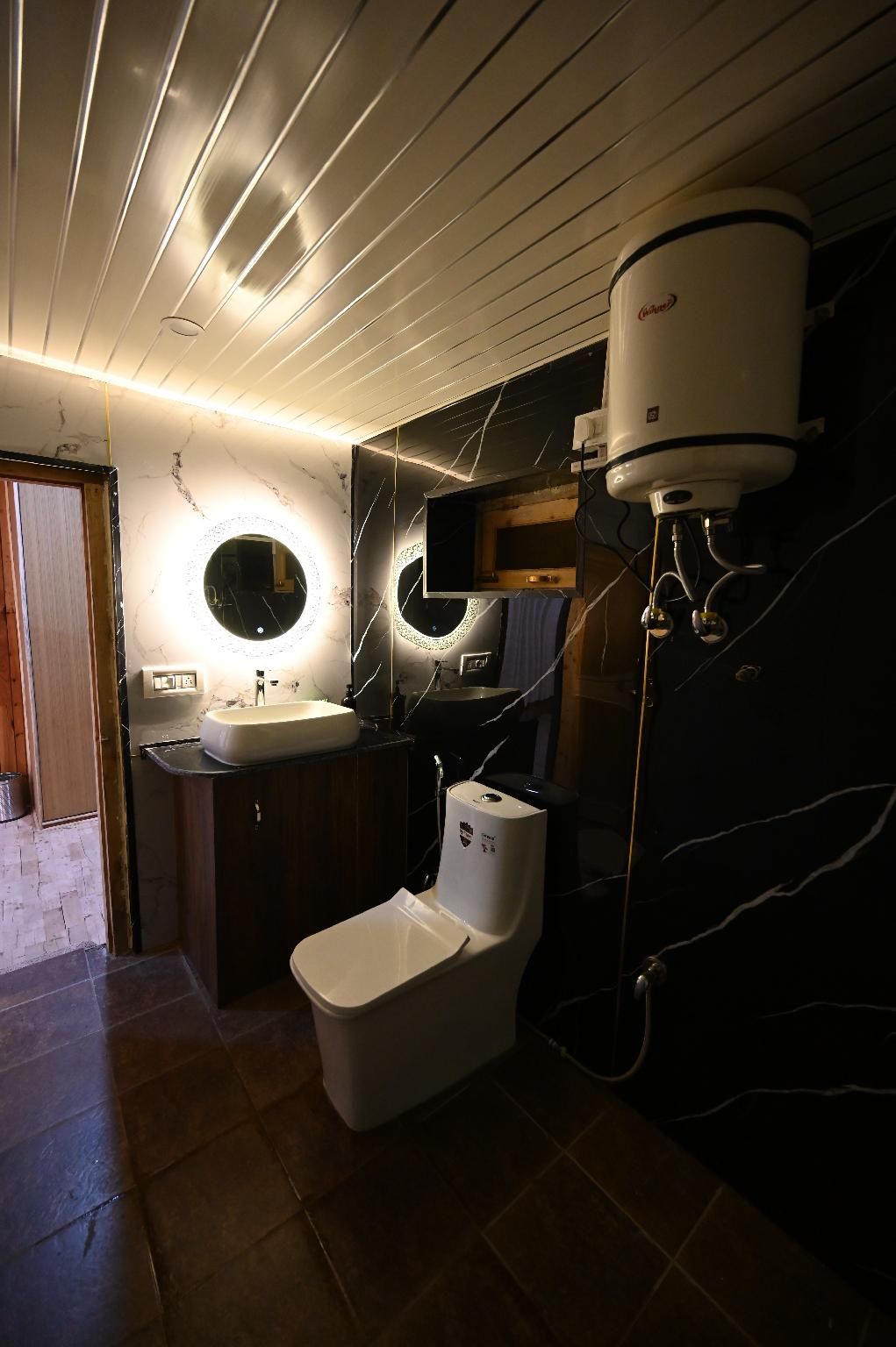 Delux Double Room with Balcony