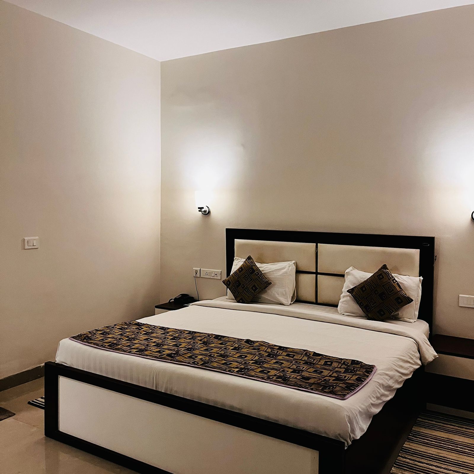 NAMAN HEIGHTS Diamond