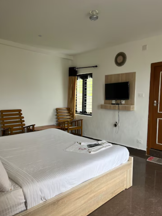 Silver Bett Resorts Deluxe Room 3