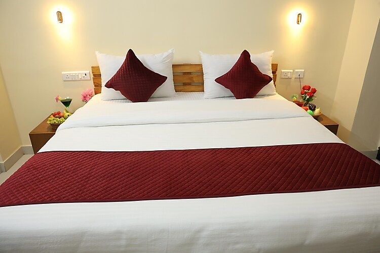 Hotel City View Inn Deluxe Room 3