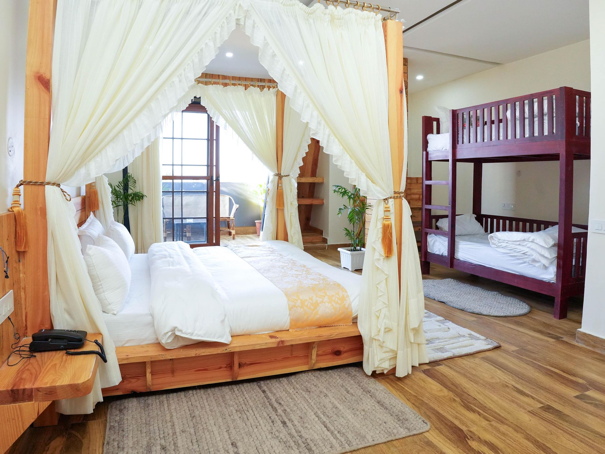 Super Deluxe Room