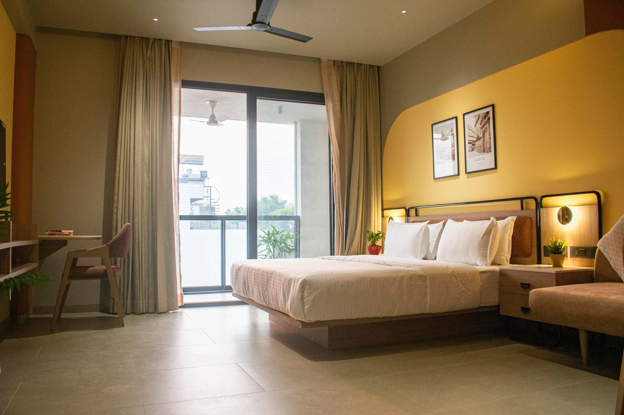 Studio Apartment With City View