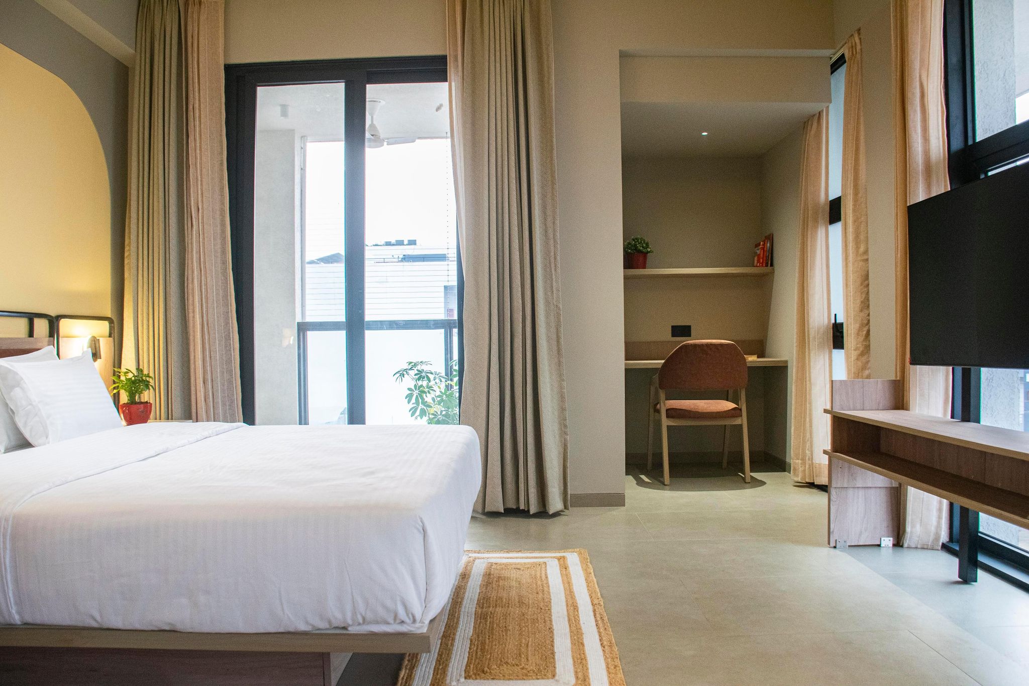 Studio Apartment With City View