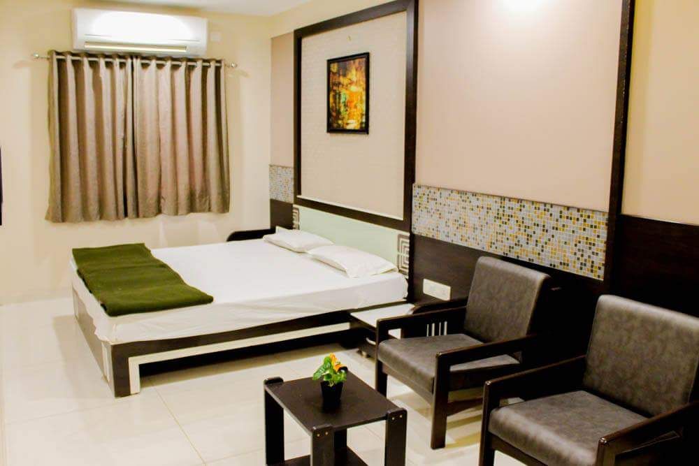 Twin Bed Deluxe Room A.C