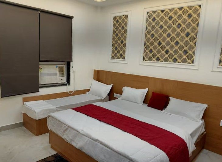 Executive Triple Bedroom