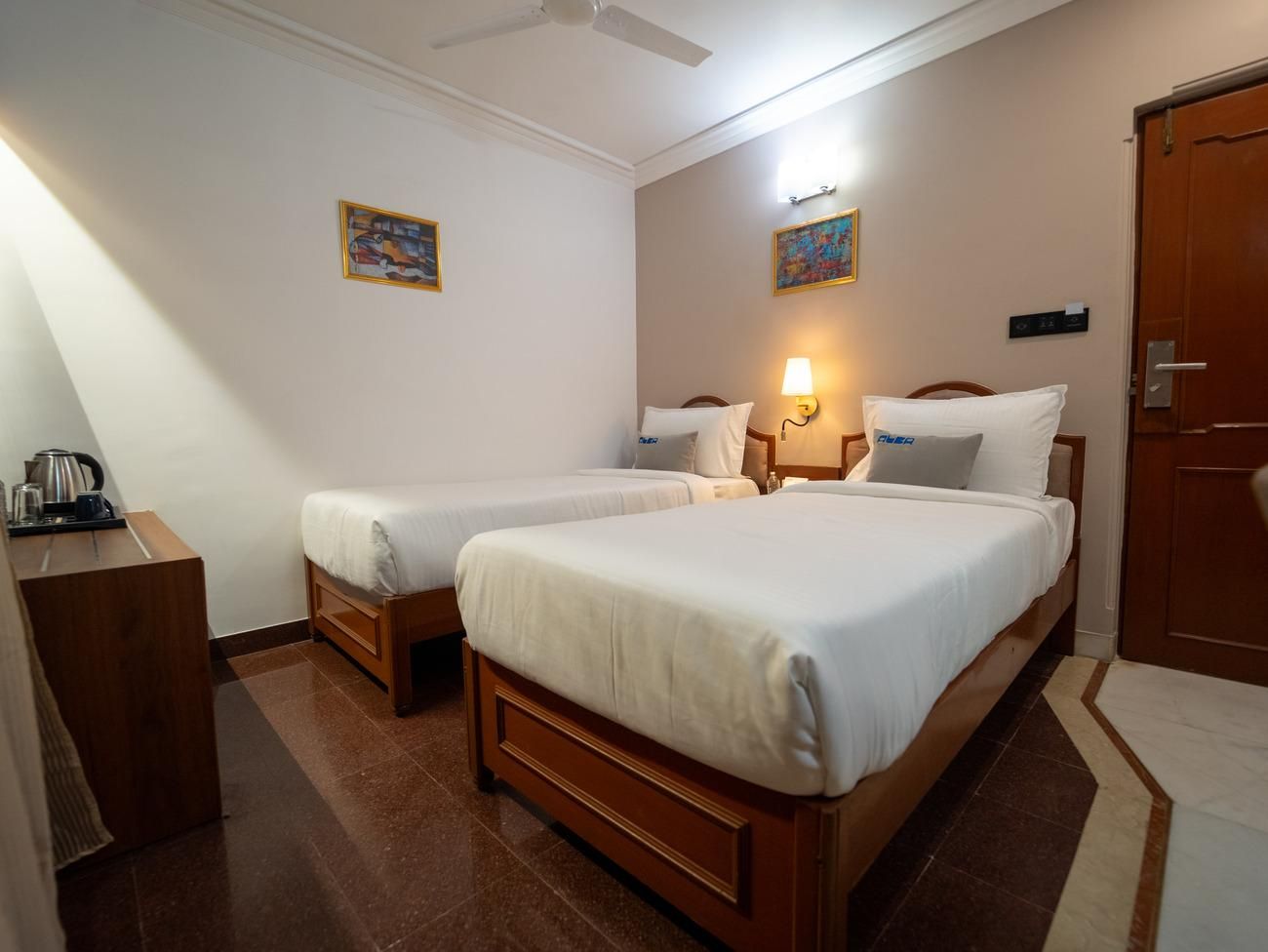 Hotel Pravasa Stay Superior Room