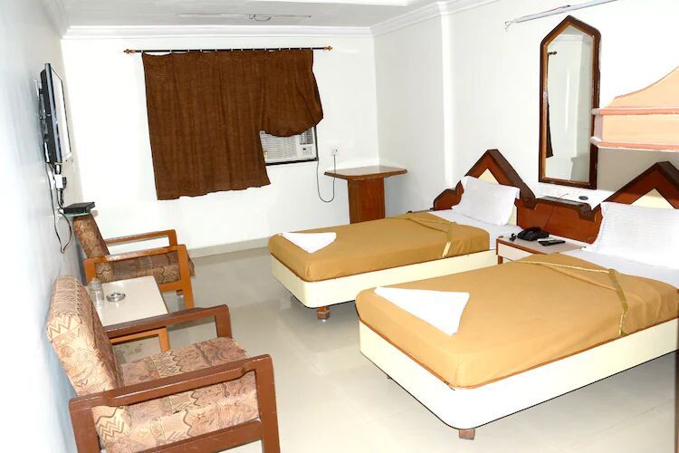  Hotel Monarch Excellency Non A/C Room 2