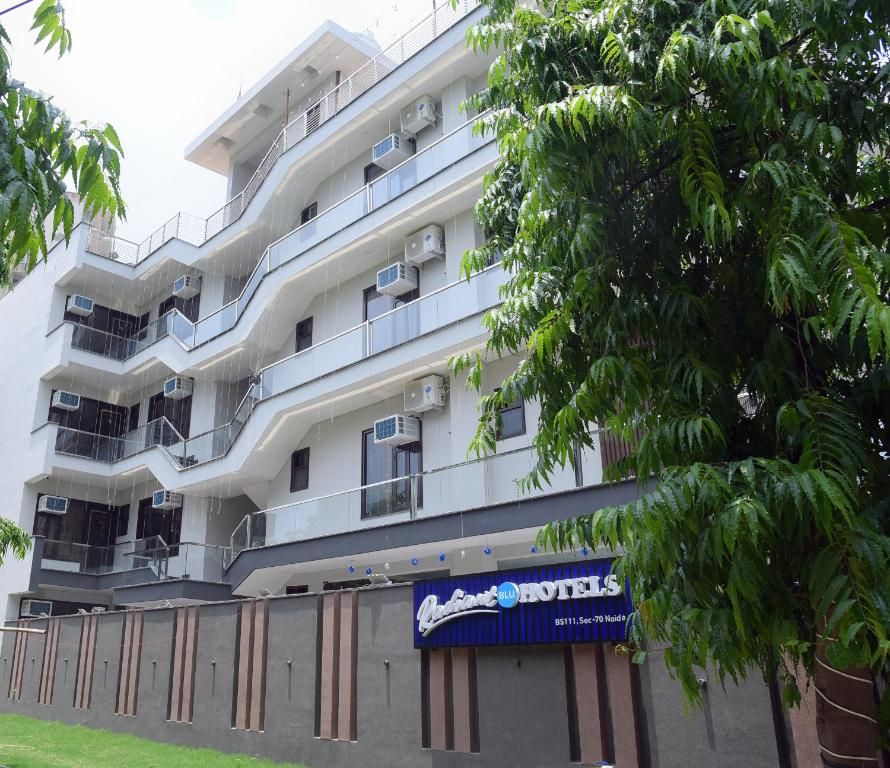 Radiant Blu Hotels Sector 70