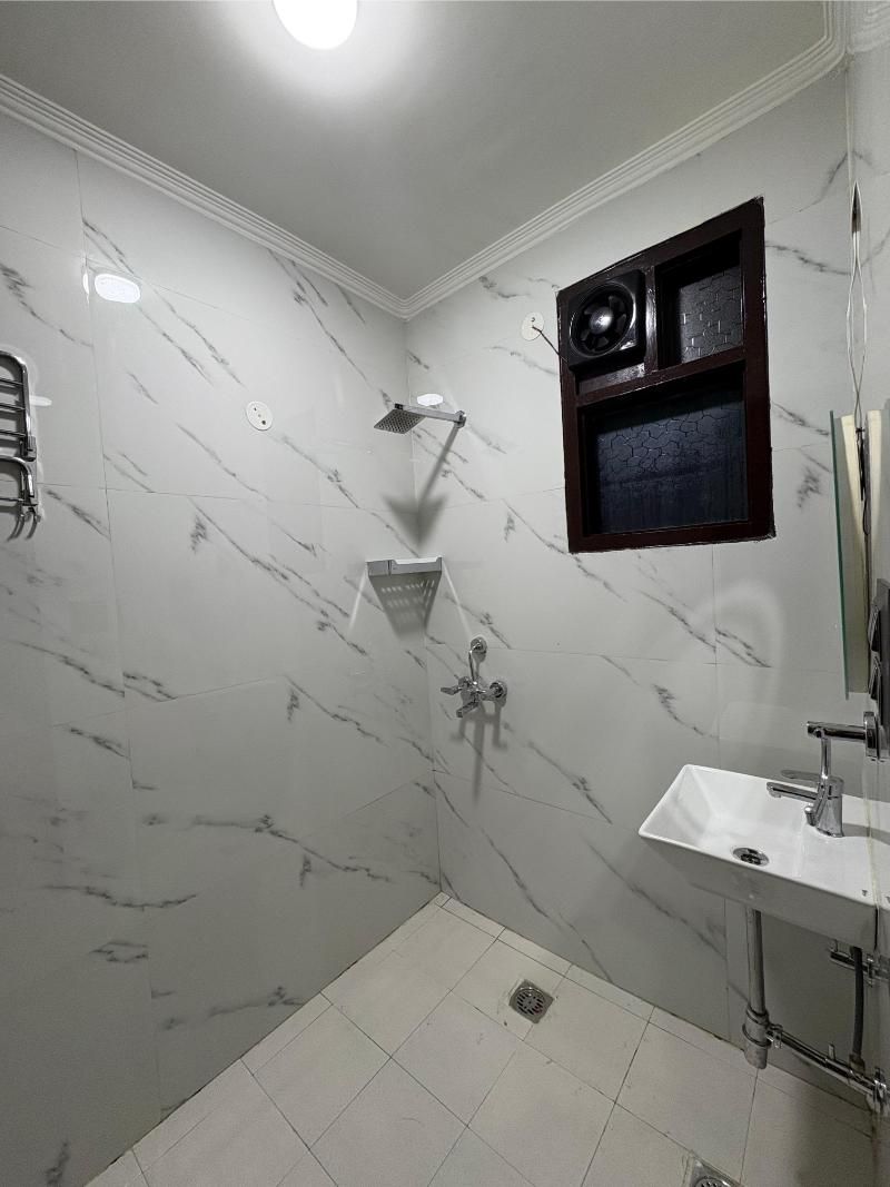  Deluxe Twin Bed With Balcony Room 