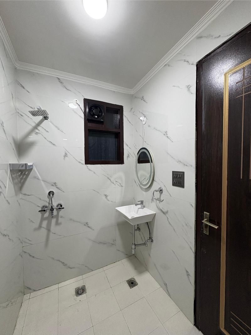  Deluxe Twin Bed With Balcony Room 