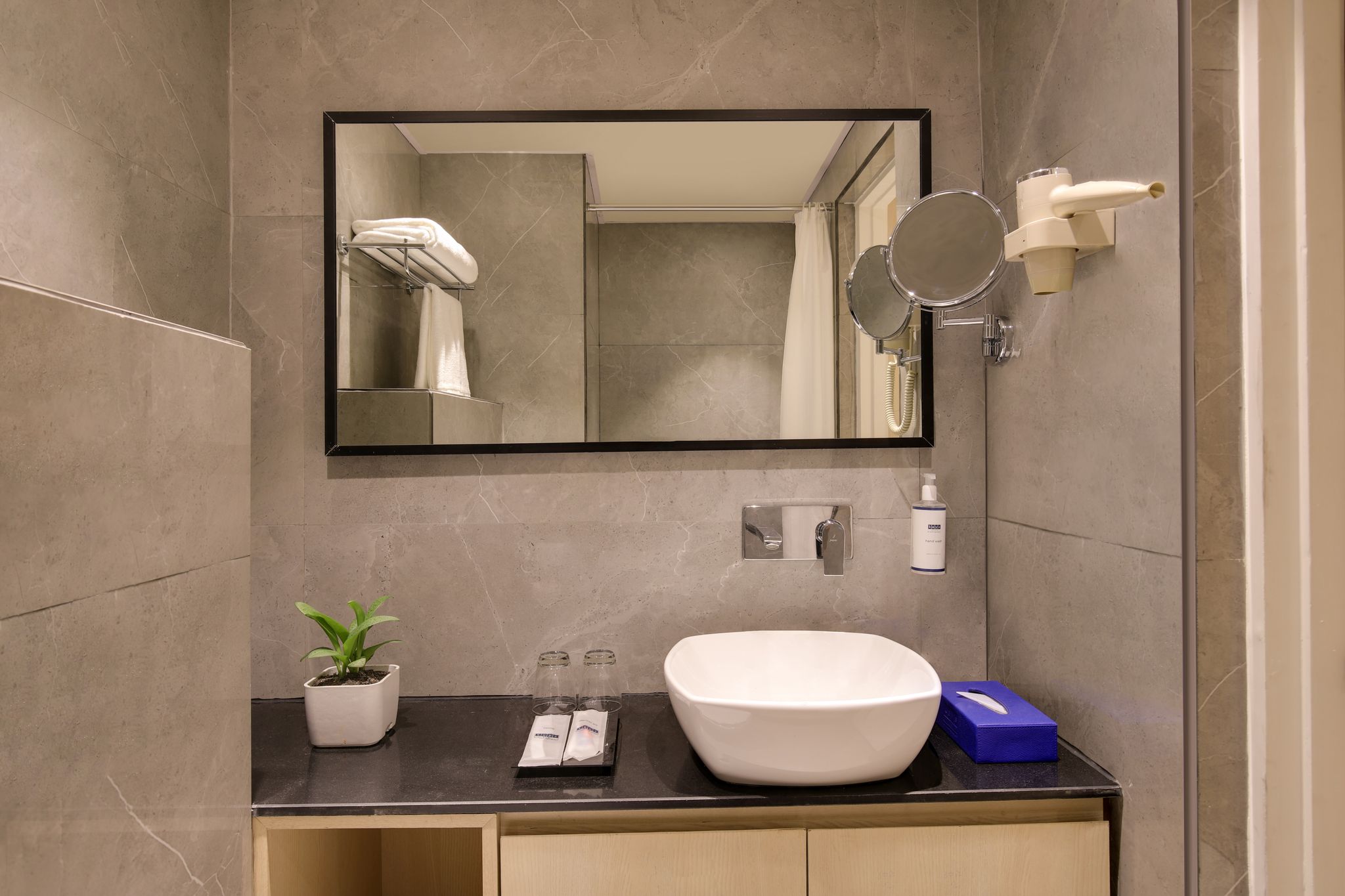 Keys Lite by Lemon Tree Hotels, Banswara Standard Twin Room 7