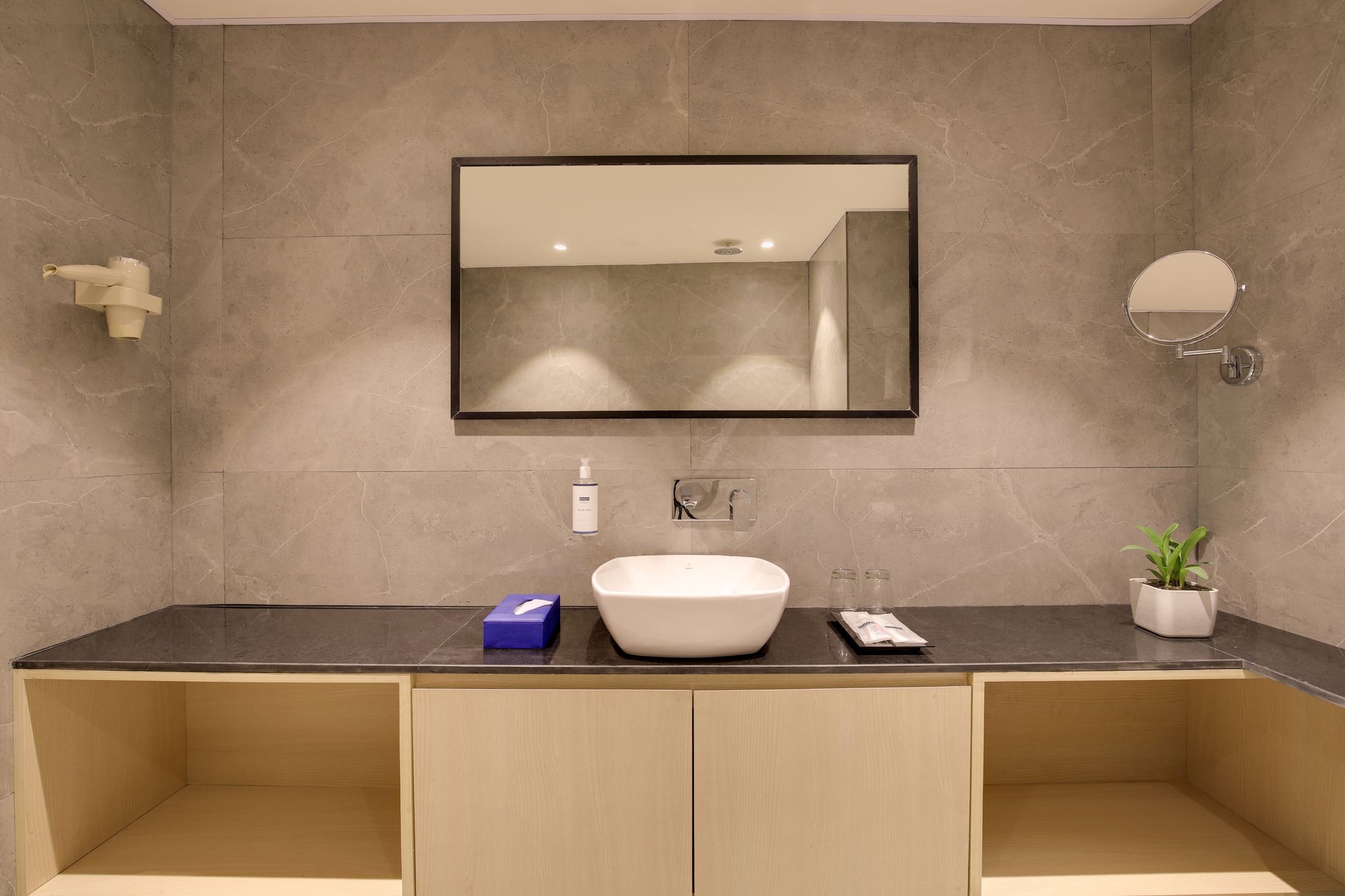 Keys Lite by Lemon Tree Hotels, Banswara Standard Suite 8