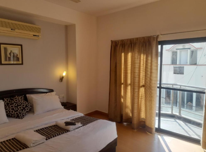 Queen room with Balcony