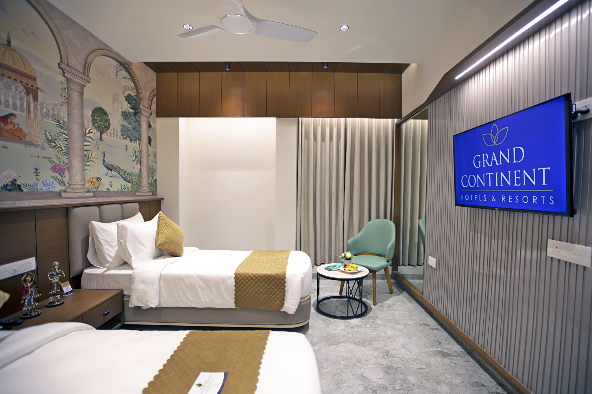 Hotel Grand Continent Dwarka Executive Twin 2