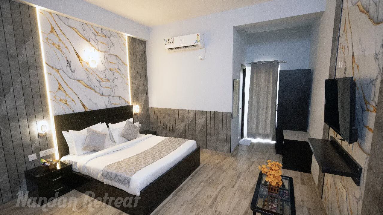 City Vista Deluxe Room