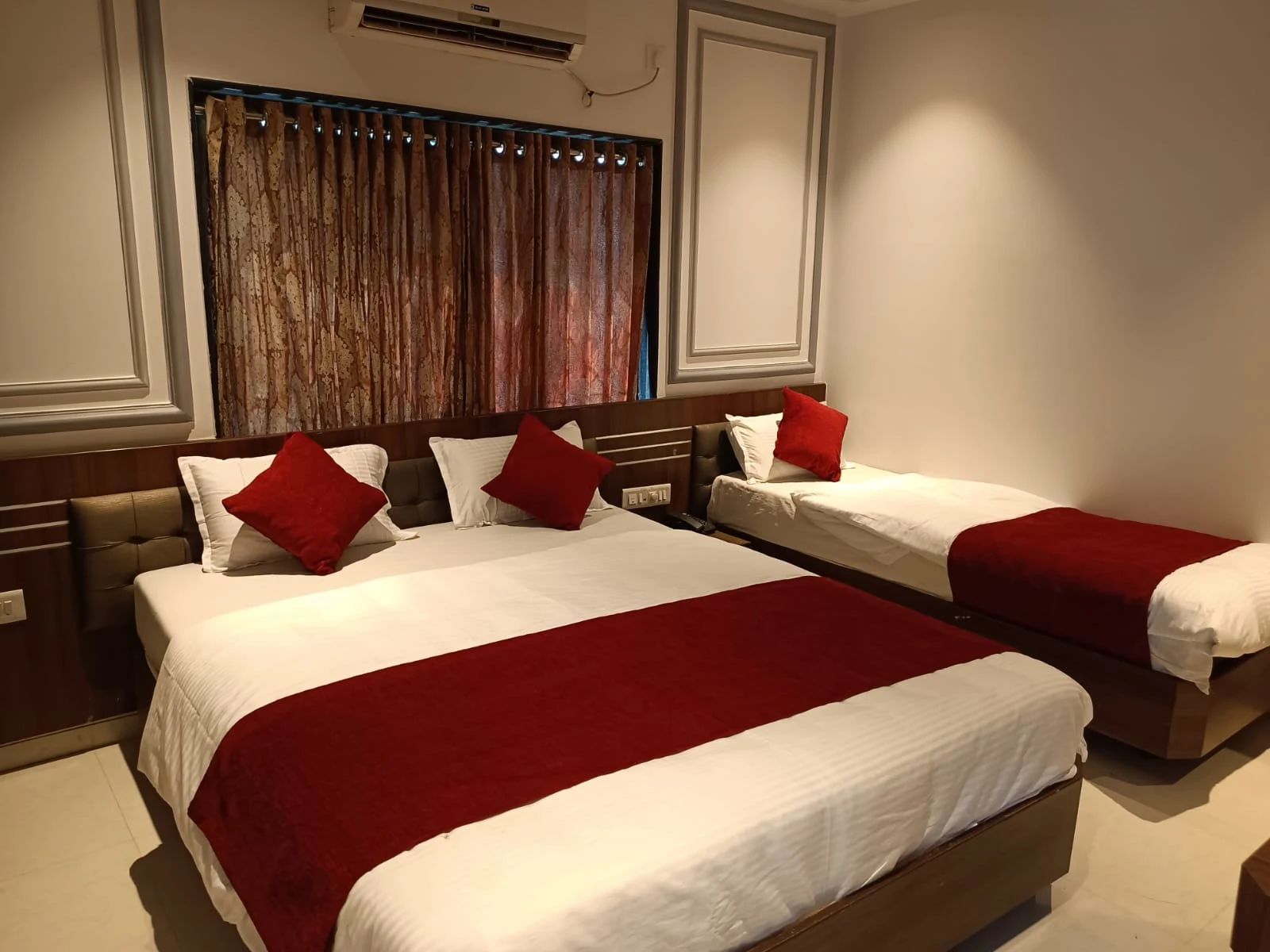 Hotel Kiara Govind Park Deluxe Non AC