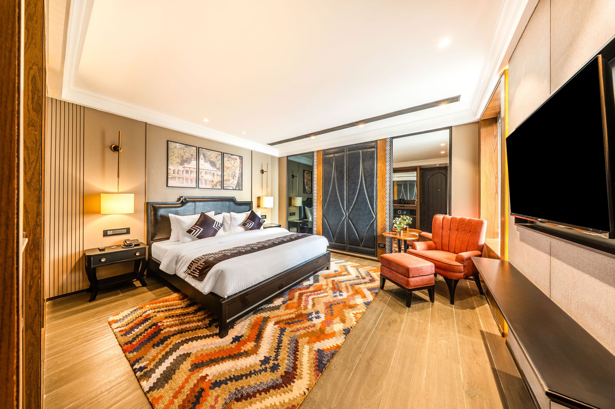 Medalio Signature Chandigarh Zirakpur Spacious Deluxe Room with Jacuzzi 2