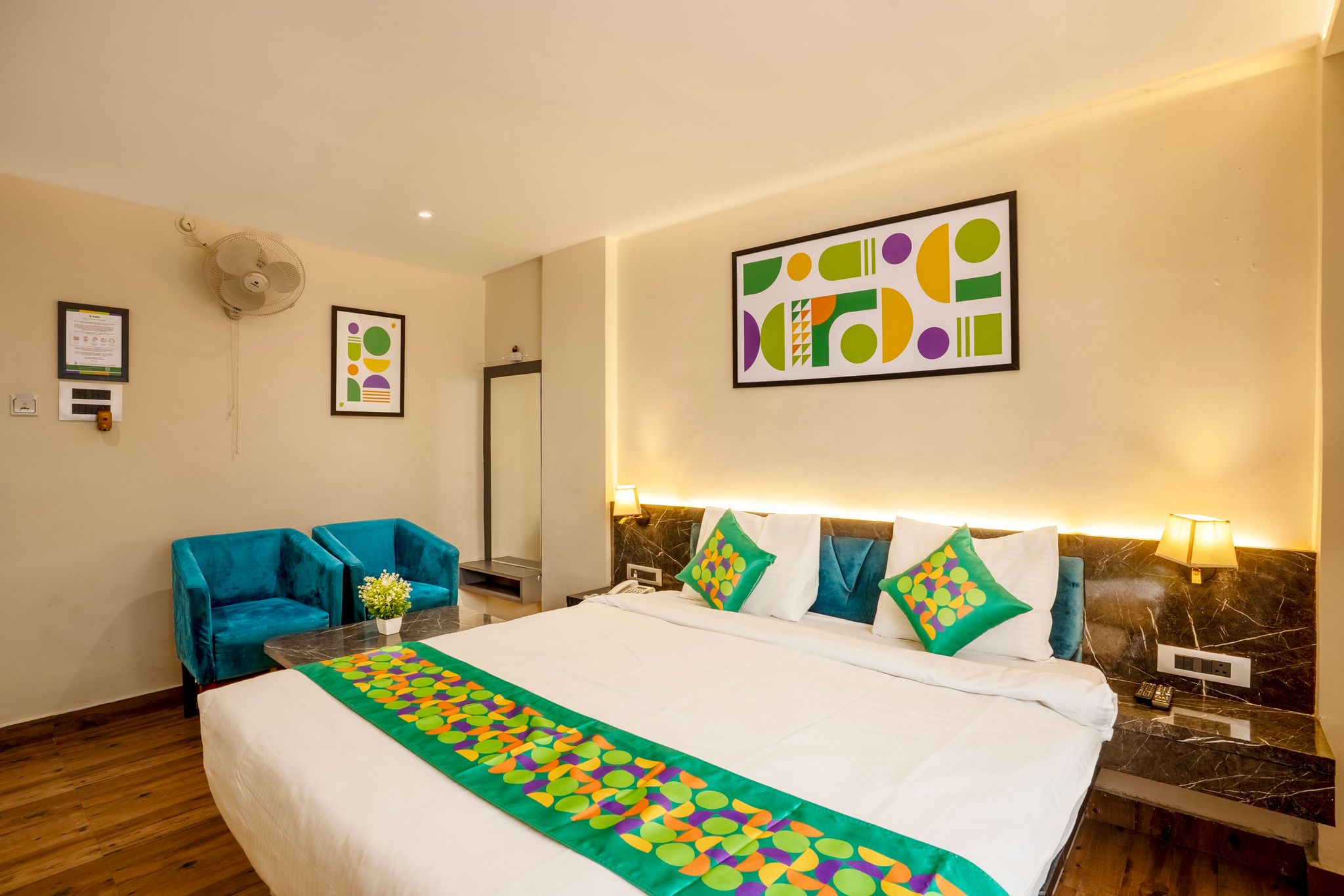 Treebo Golden Leaf Standard room 2