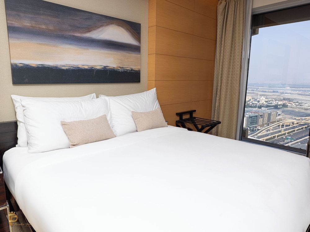 Charming One-Bedroom Apartment (Dubai Mall)
