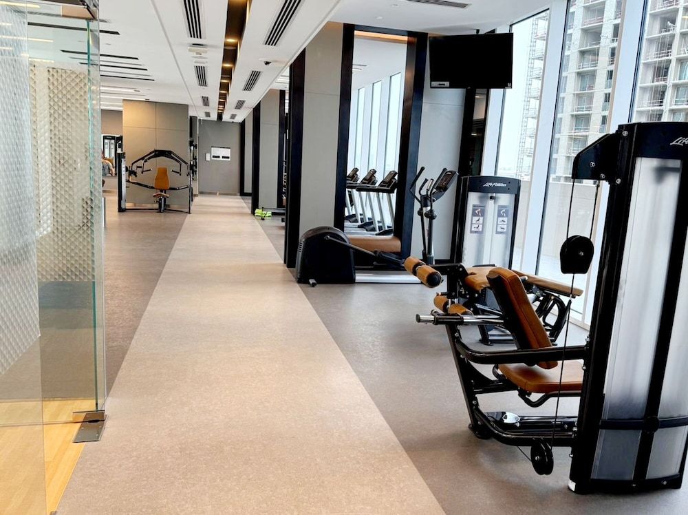 Luxury 2BR at Harbour Gate