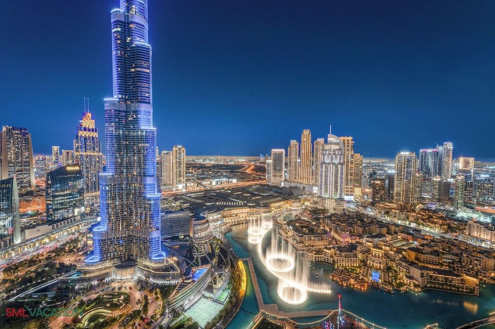 SML Vacation Homes - Sky High Apartments with Burj Khalifa and Dubai Fountain Views @ Grande Signature, Downtown Dubai Two Bedroom Two Bathroom Sky High Apartment with Burj Khalifa & Dubai Fountain Views 13