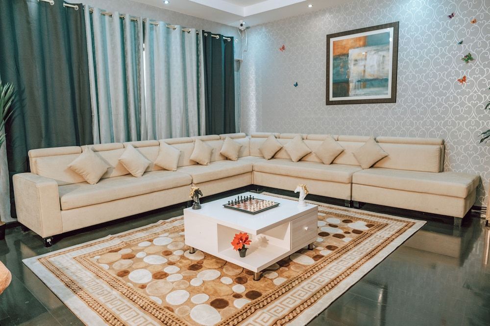 Qisma Holiday Homes