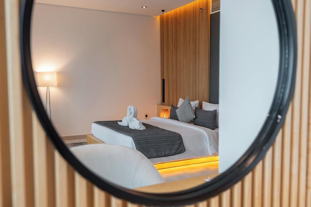 Samaya Holiday Homes - Marina luxury Suites Classic Apartment, Balcony, Marina View 3