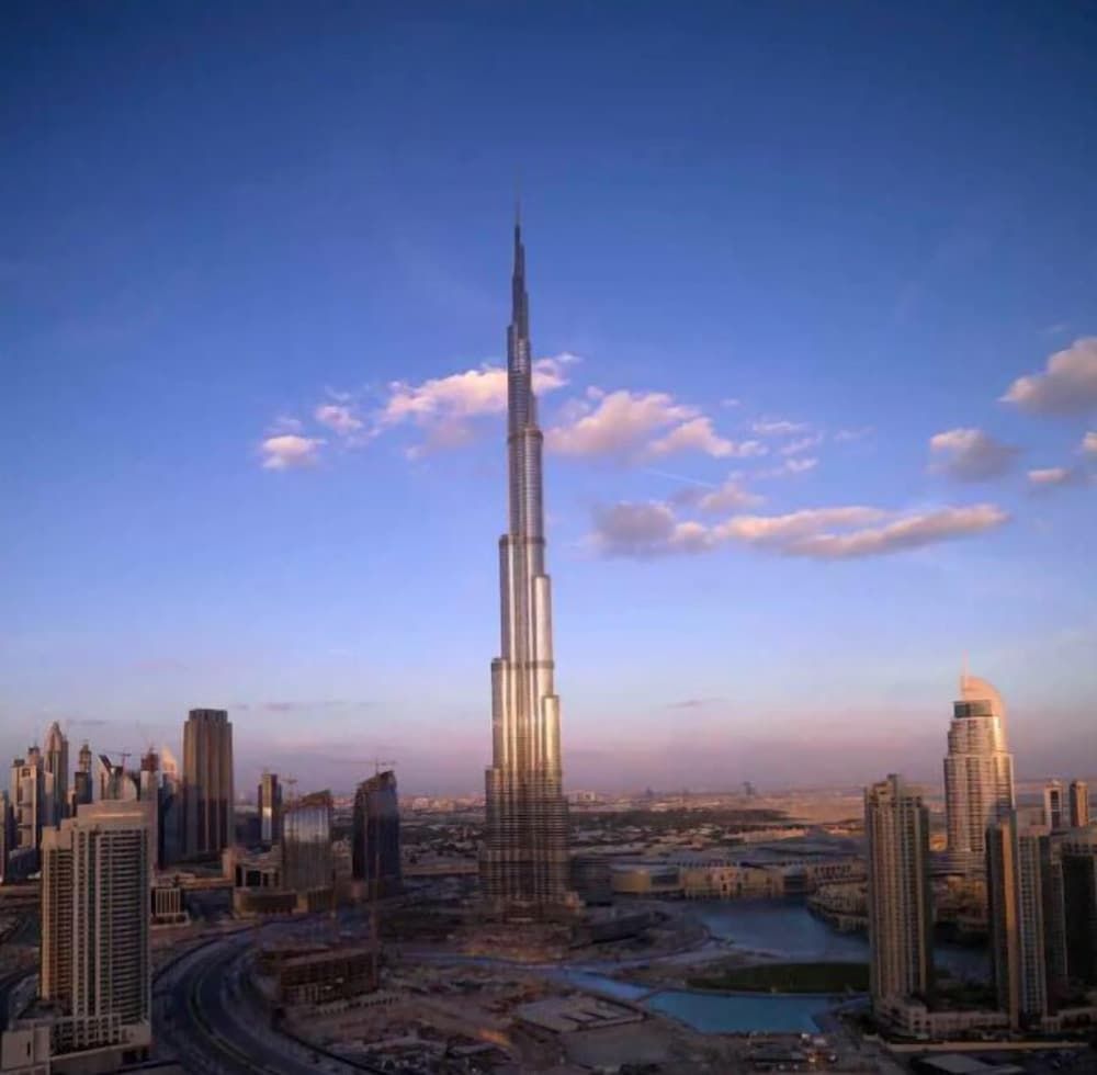 Creston Suites Address Opera Residences T2