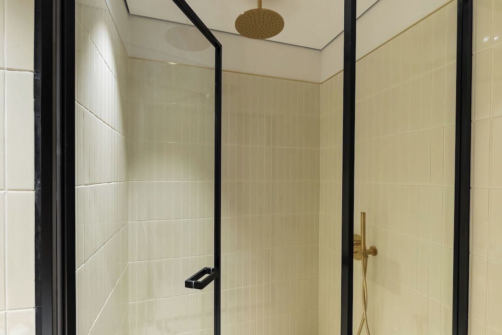 SIMPLY COMFORT Upside Living Burj View
