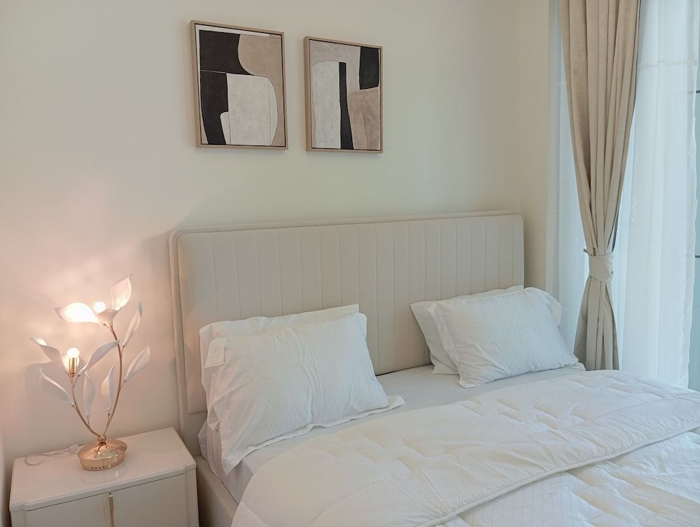 Deluxe Apartment, 1 Bedroom, Balcony, Canal View