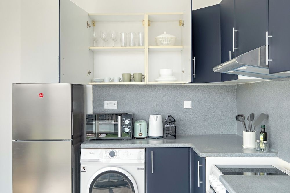 Silkhaus Madison Residency Club Studio, Balcony, City View 5