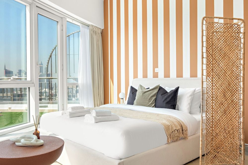 Silkhaus Madison Residency Club Studio, Balcony, City View 2