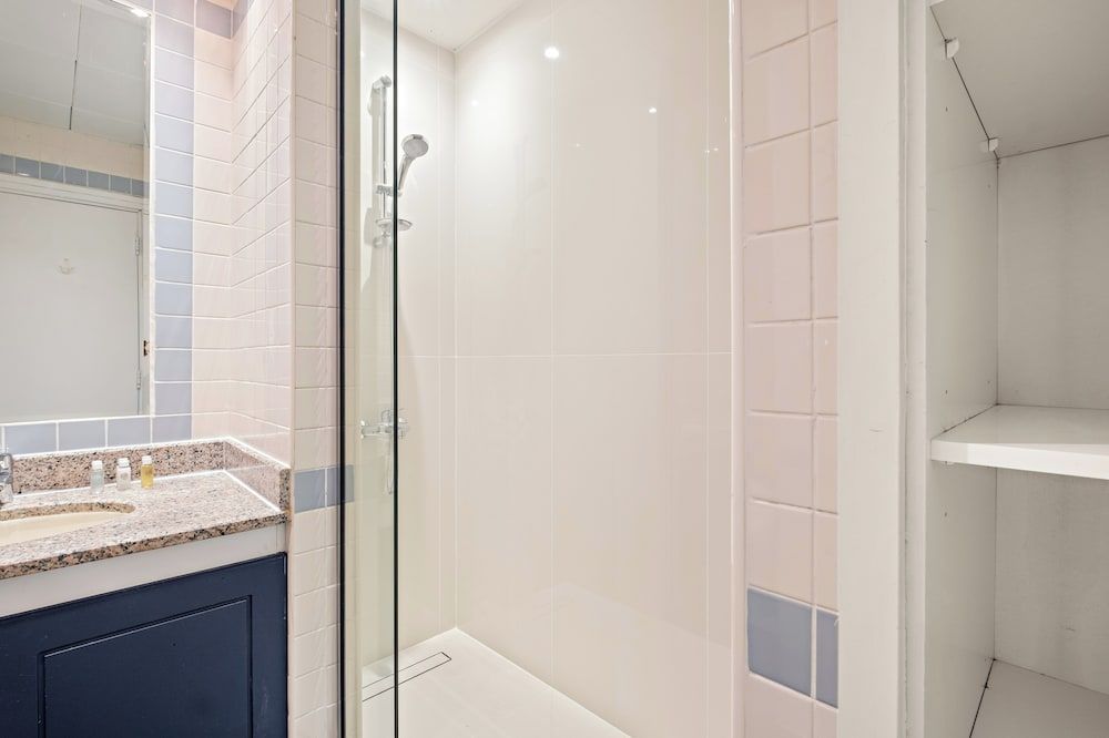 Silkhaus Madison Residency Junior Studio, Balcony, City View 6