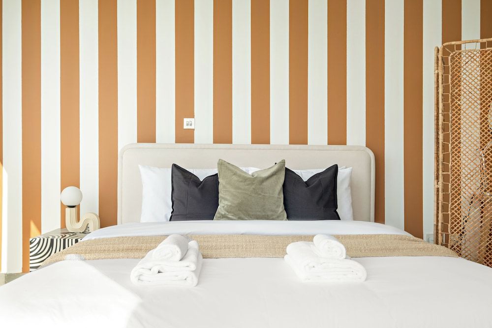 Silkhaus Madison Residency Club Studio, Balcony, City View