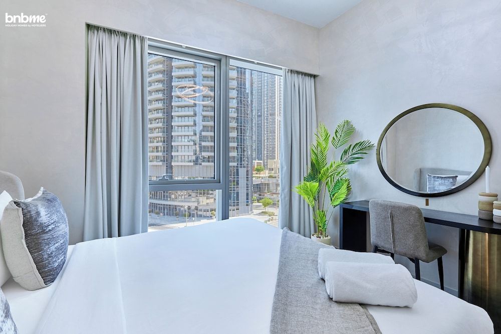 Luxury Apartment, City View