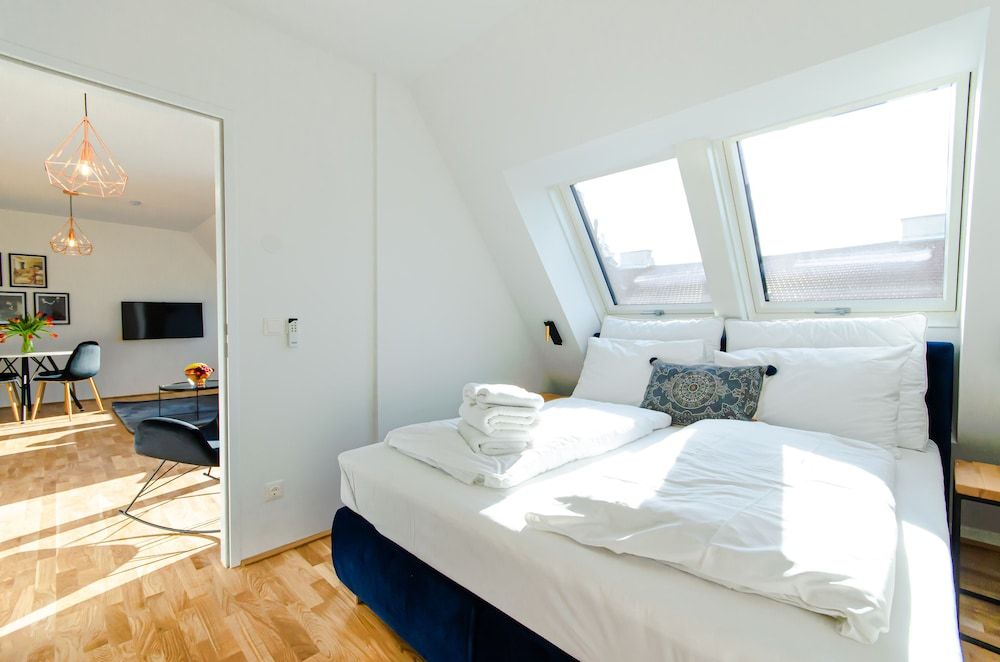 Penthouse Apartment with Balcony